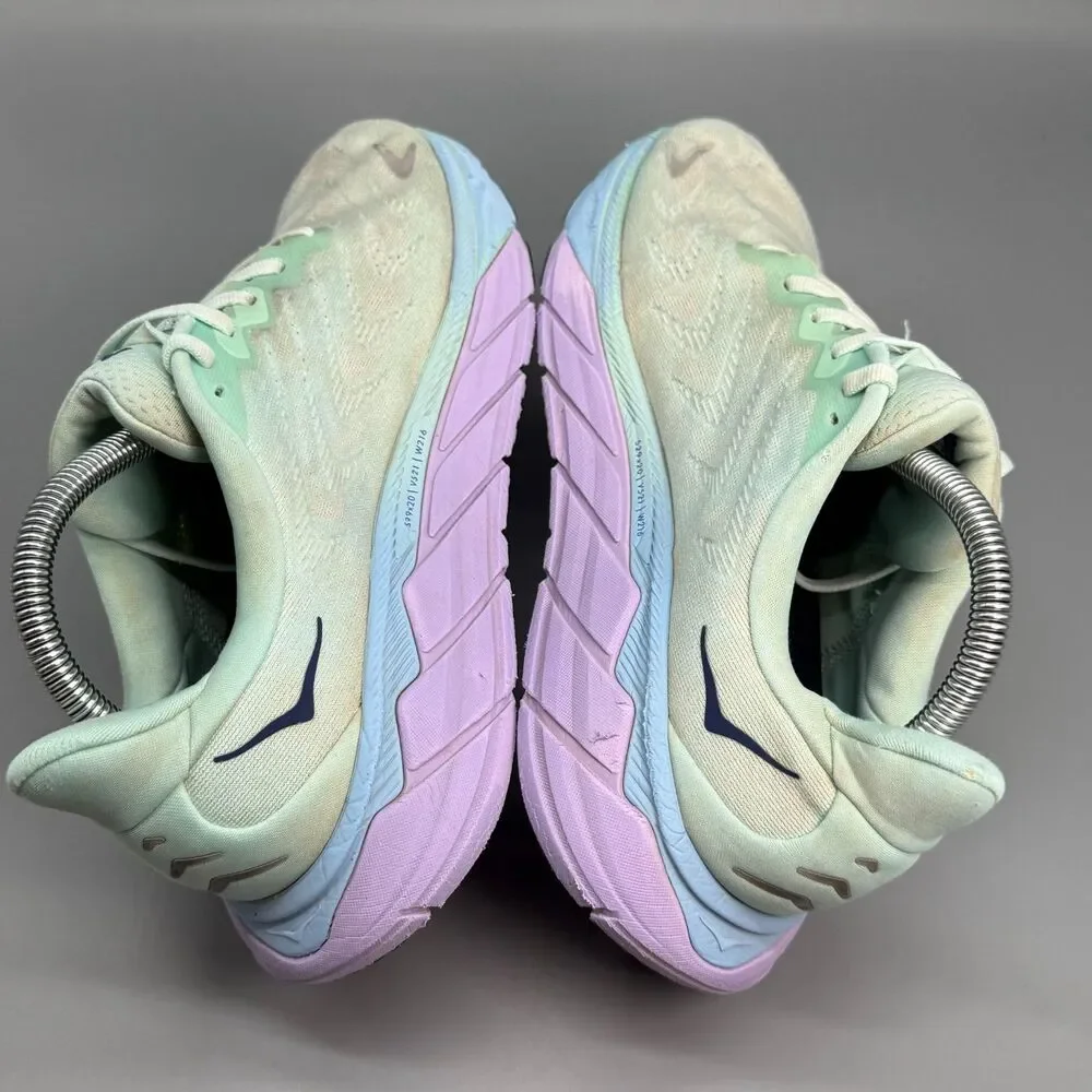 Hoka One One Arahi 6 Womens 9 B Green Mint White Athletic Running Sneakers Shoes